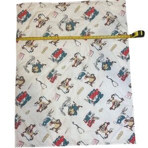 Vintage Looney Tunes "Whatsup Doc" Crib quilt